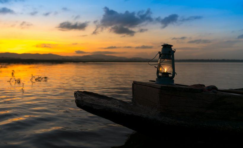 Lamps on the fishing boat